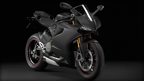 SBK-1199-Panigale-S_2014_Studio_Dark_B01_1920x1080.mediagallery_output_image_[1920x1080].jpg