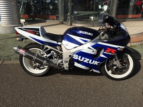 SUZUKI GSX-R750