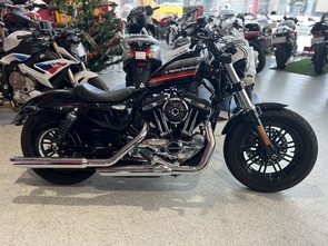 Harley-Davidson XL1200XS　ﾌｫｰﾃｨｴｲﾄ