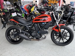DUCATI SCRAMBLER SIXTY2