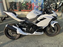 Kawasaki Ninja400