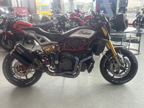 Indian FTR1200 Rカーボン