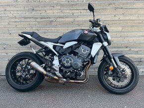 HONDA CB1000R