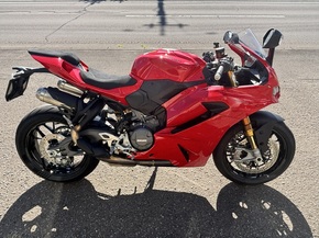 DUCATI Panigale V2S【認定中古】